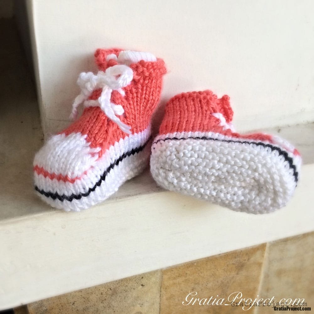 baby converse knitting pattern