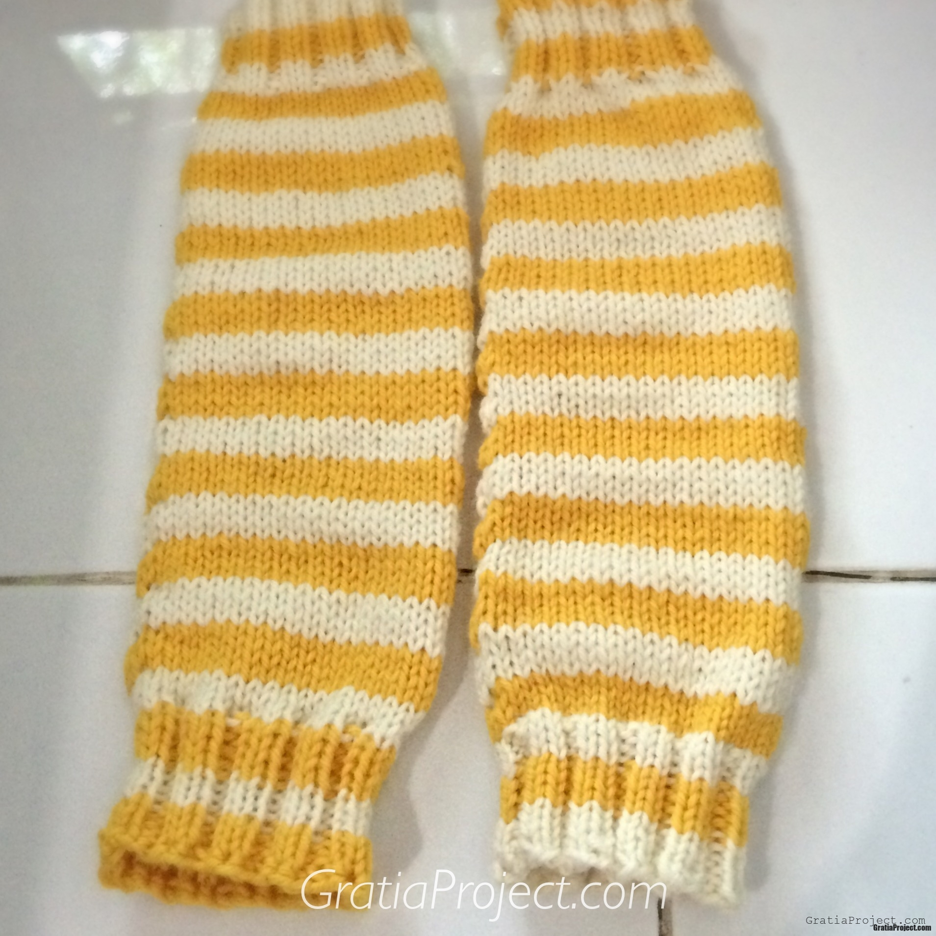 easy-leg-warmers-knitting-pattern