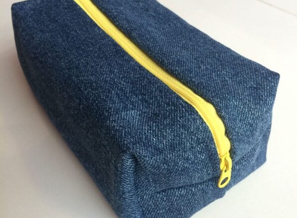 boxy denim pencil case sewing project