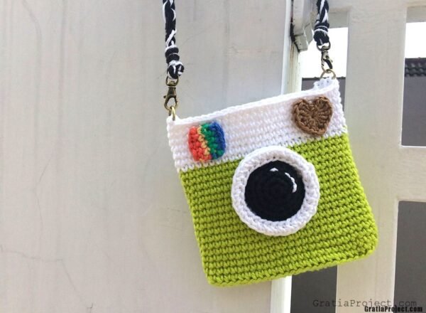 camera-bag-crochet-video-tutorial