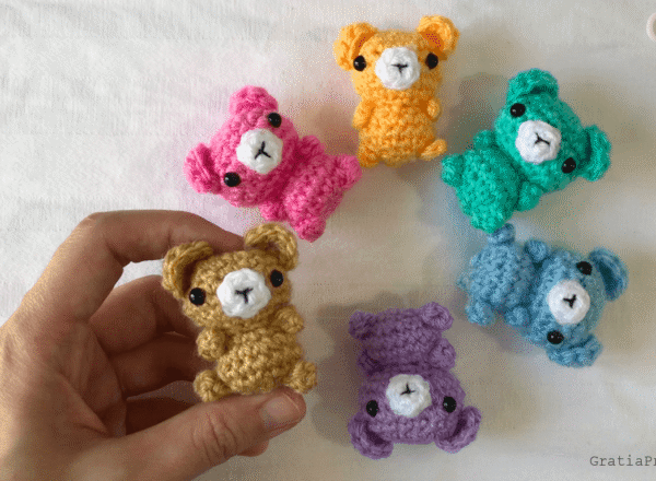 mini teddy bear amigurumi crochet pattern