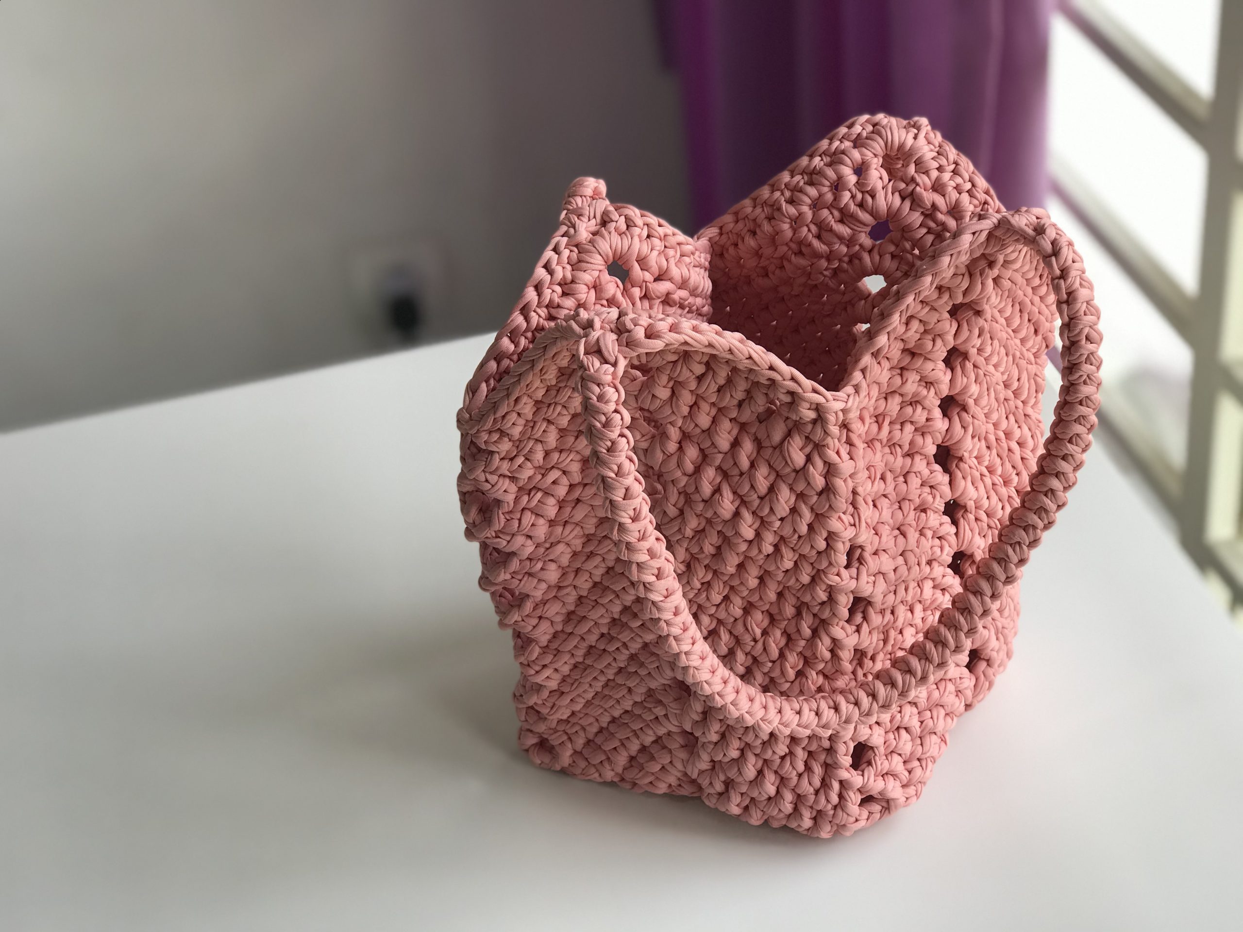 Granny Square Tote Bag Crochet Pattern
