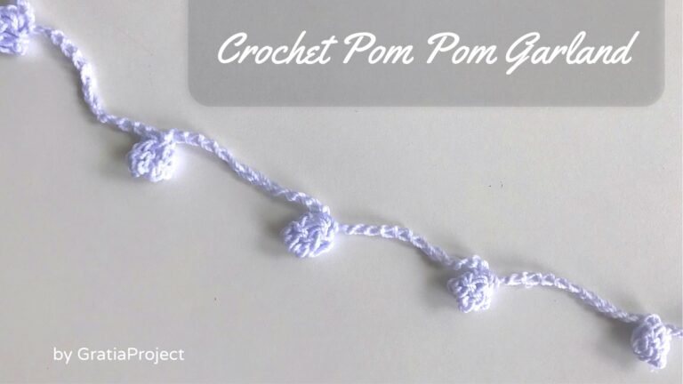 Crochet Pom Pom Garland | DIY Decoration