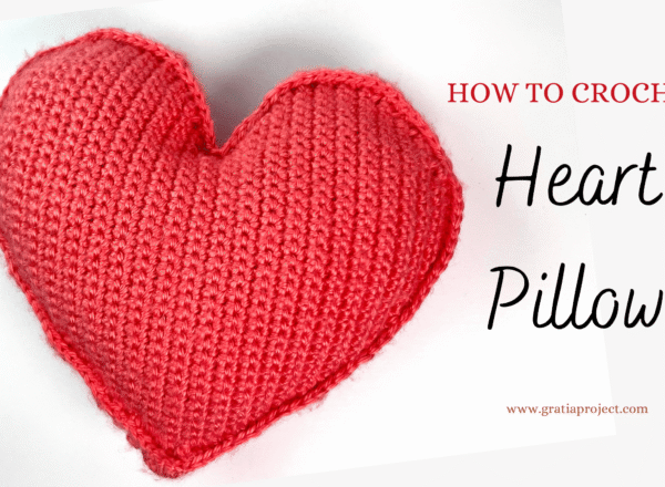 heart pillow crochet pattern